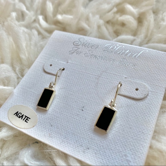 Sterling Silver Black Agate Earrings - Picture 4 of 6